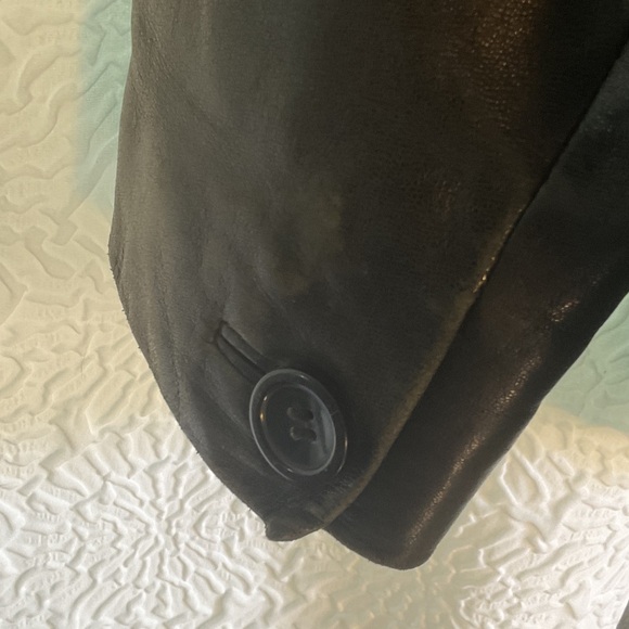 Danier black leather jacket faded distressed sleeves vintage - Picture 9 of 14